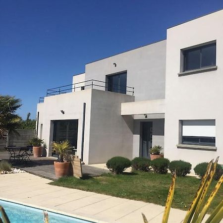 Maison Moderne Avec Piscine Chauffee Dans La Baie Du Mont St Michel 200M2 Yquelon Exterior foto